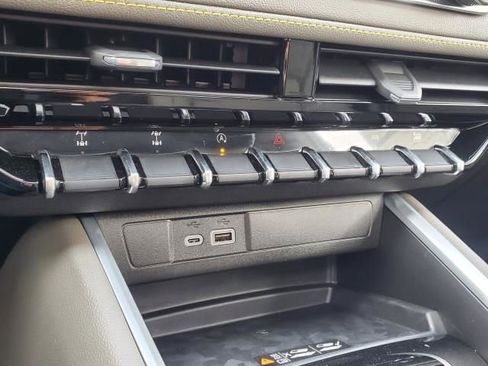 New 2026 Chevrolet Colorado ZR2 w/ Technology Package image 28