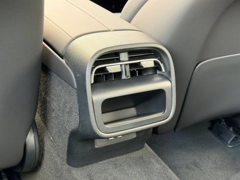Used 2026 Mercedes-Benz E 350 Sedan image 31