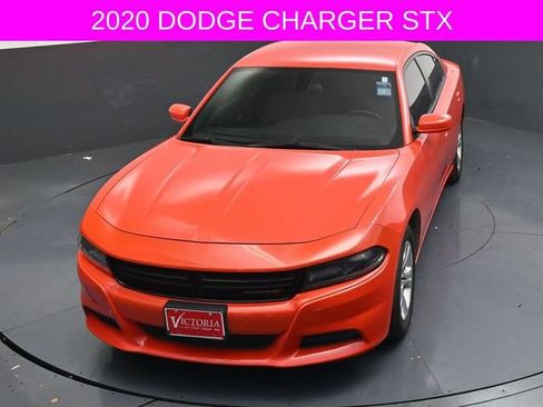 Used 2020 Dodge Charger SXT RWD image 15