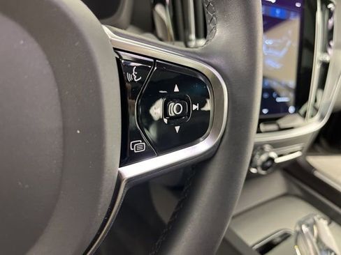 Used 2024 Volvo S60 B5 Plus FWD image 21