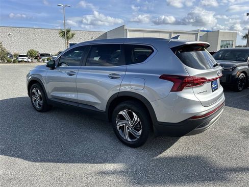 Certified 2022 Hyundai Santa Fe SE image 12