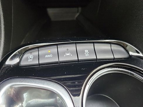 Certified 2024 Buick Encore GX Avenir image 31