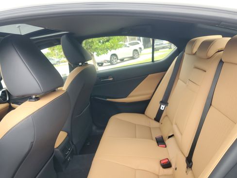 Used 2026 Lexus IS 350 F Sport w/ Accessory Package Z1 RWD image 15