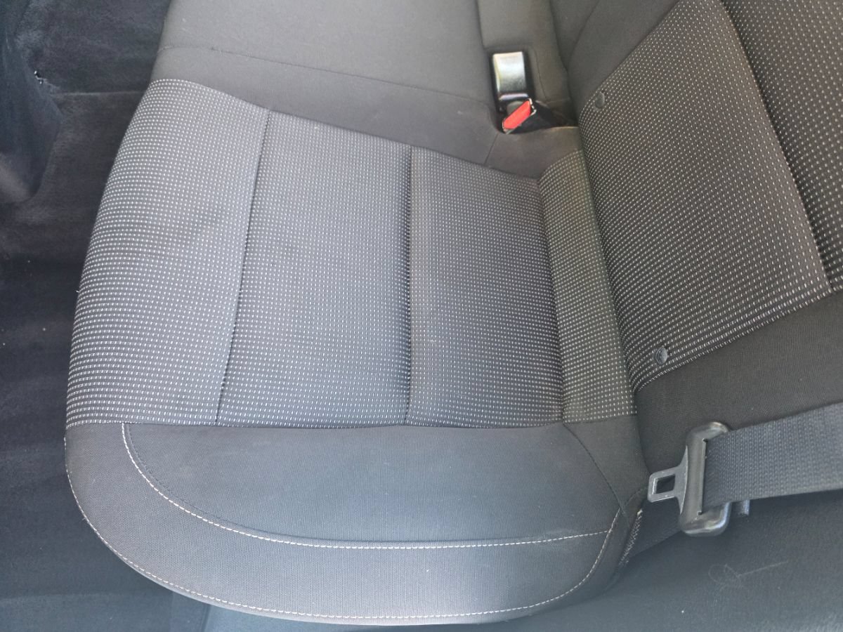 Used 2020 Kia Forte LXS FWD image 35