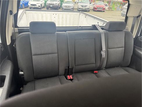 Used 2010 Chevrolet Silverado 1500 LT image 13