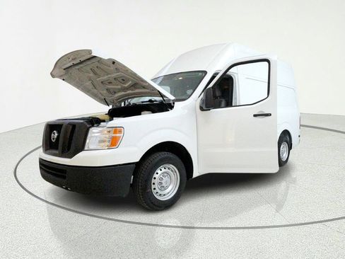 Used 2020 Nissan NV 2500 S RWD image 10