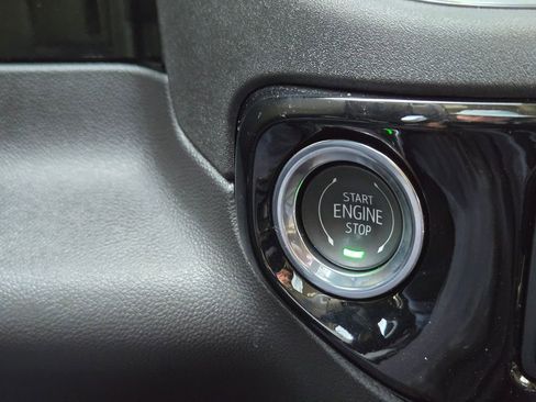 Used 2025 Chevrolet Silverado 1500 LTZ w/ LTZ Premium Texas Edition image 20