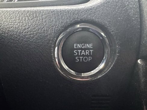 Used 2023 Toyota 4Runner TRD Off-Road Premium image 25