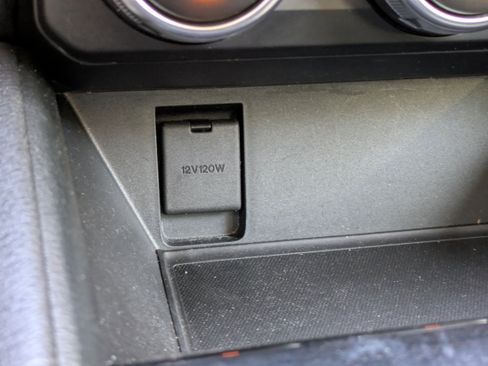 Used 2018 MAZDA CX-5 Sport image 28