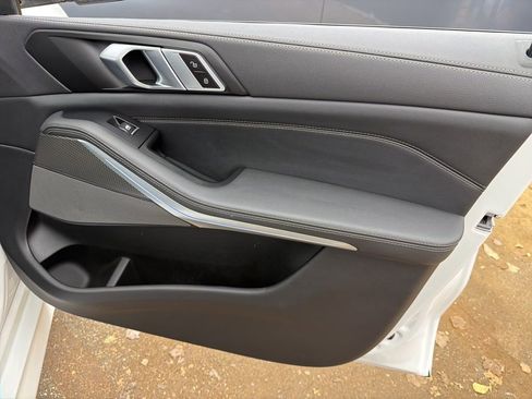 Used 2023 BMW X5 xDrive45e w/ Executive Package image 25