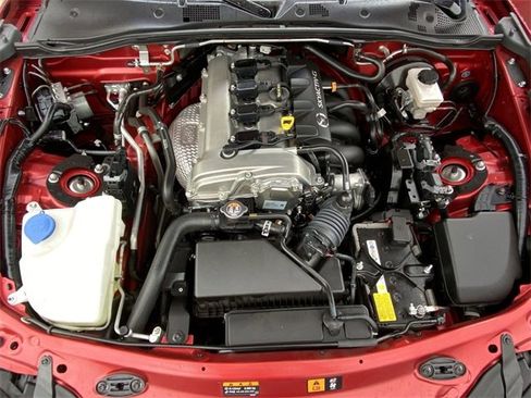 Used 2025 MAZDA MX-5 Miata RF Grand Touring w/ Weather Package image 28