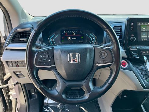 Used 2023 Honda Odyssey EX-L image 11