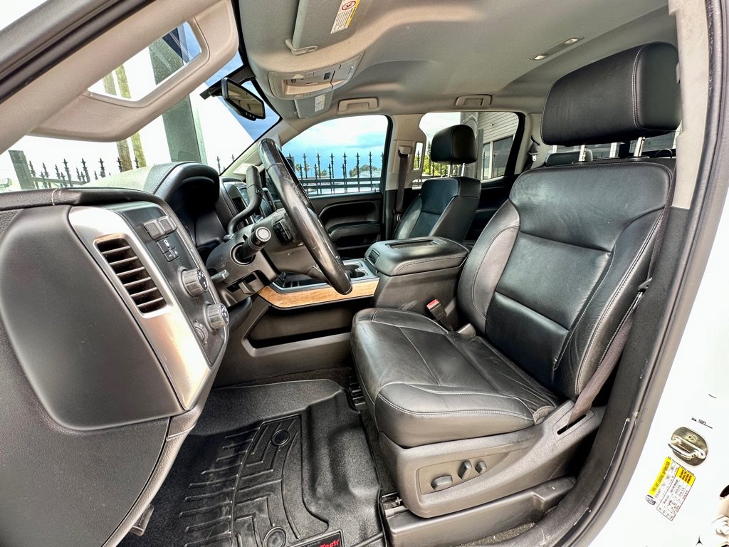 Used 2016 Chevrolet Silverado 2500 LTZ AWD/4WD image 14