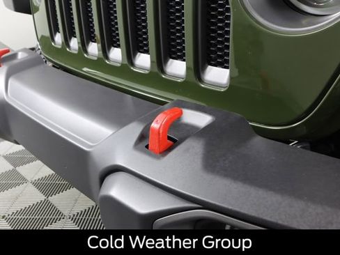 Used 2021 Jeep Wrangler Unlimited Rubicon w/ Cold Weather Group image 18