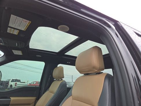 Used 2024 Ford F250 Lariat w/ Lariat Ultimate Package image 9