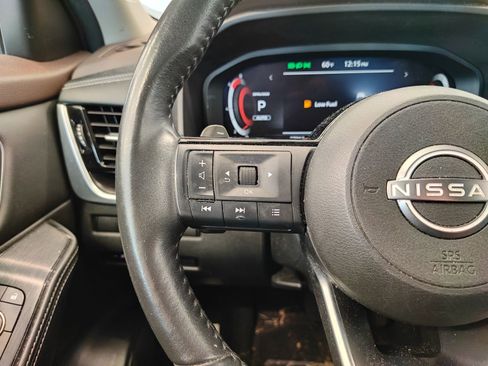 Used 2023 Nissan Rogue Platinum AWD/4WD image 10