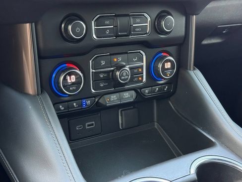 Used 2021 Chevrolet Tahoe High Country AWD/4WD image 34