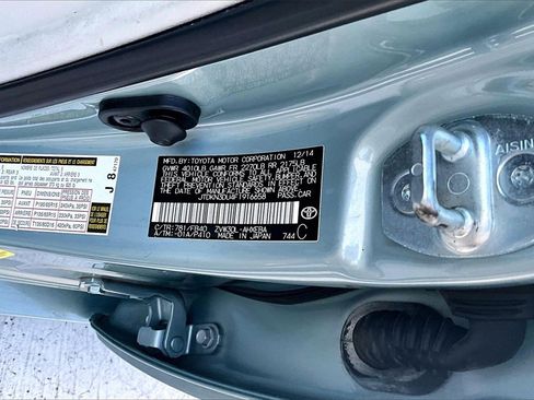 Used 2015 Toyota Prius Four image 18