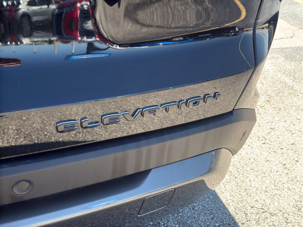 Certified 2025 GMC Terrain Elevation AWD/4WD image 9