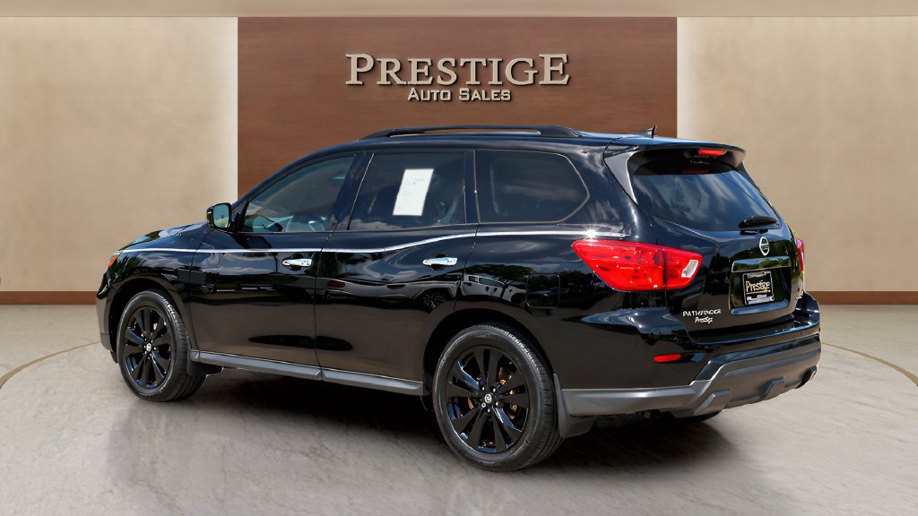 Used 2018 Nissan Pathfinder SL w/ Midnight Edition Package AWD/4WD image 7