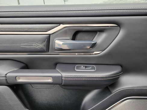 Used 2020 RAM 1500 Limited image 12