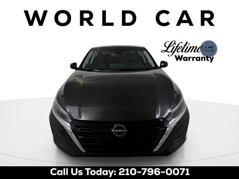 Used 2024 Nissan Altima 2.5 SL AWD/4WD image 8