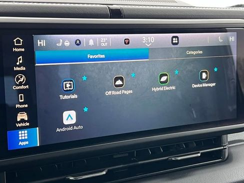 Used 2025 Jeep Wrangler Unlimited Sahara w/ Safety Group image 26