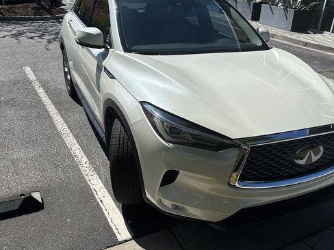 Used 2020 INFINITI QX50 Luxe w/ Navigation Package image 2