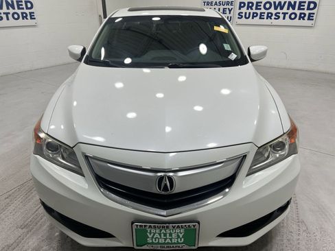 Used 2013 Acura ILX w/ Technology Package image 3