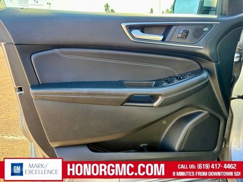 Used 2024 Ford Edge Titanium image 15