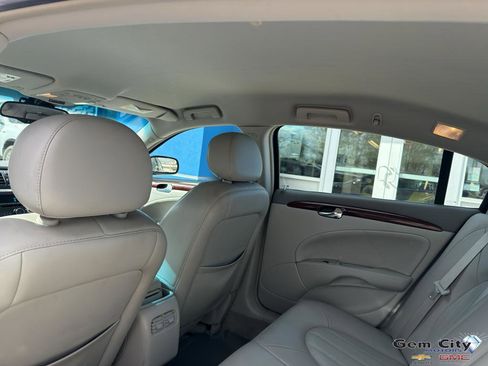 Used 2008 Buick Lucerne CXL w/ Driver Confidence Package FWD image 11