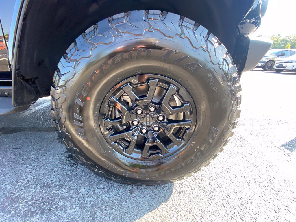 New 2026 Ford Bronco Raptor AWD/4WD image 30