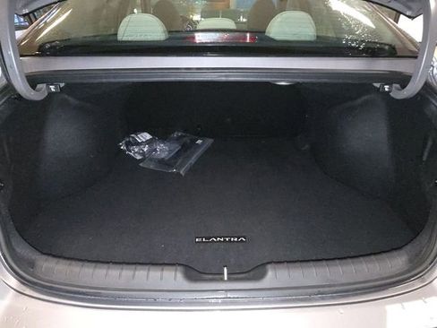 Used 2023 Hyundai Elantra Limited w/ Cargo Package image 23