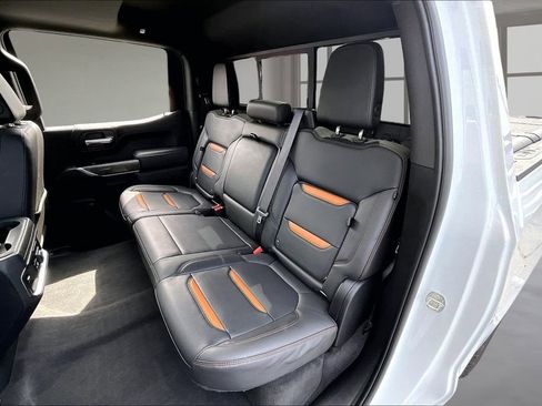 Used 2020 GMC Sierra 1500 AT4 w/ AT4 Premium Package AWD/4WD image 27