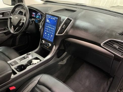 Used 2024 Ford Edge SEL AWD/4WD image 18