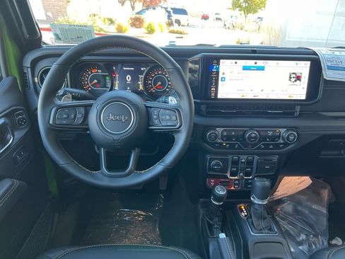 New 2025 Jeep Wrangler Unlimited Rubicon 392 image 19