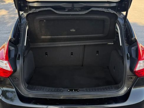 Used 2013 Ford Focus SE FWD image 9