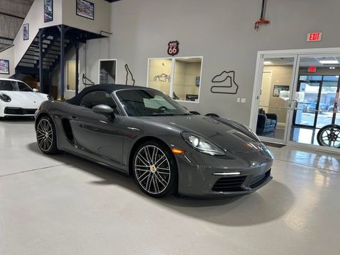 Used 2017 Porsche 718 Boxster image 63