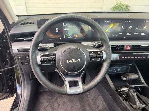 Used 2025 Kia K5 LXS image 29