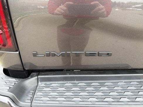 Used 2022 RAM 2500 Limited image 22