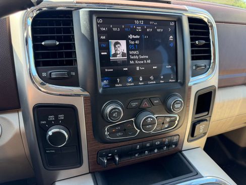 Used 2018 RAM 3500 Laramie AWD/4WD image 25