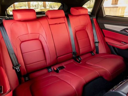 New 2026 Jaguar F-PACE R-Dynamic S image 24