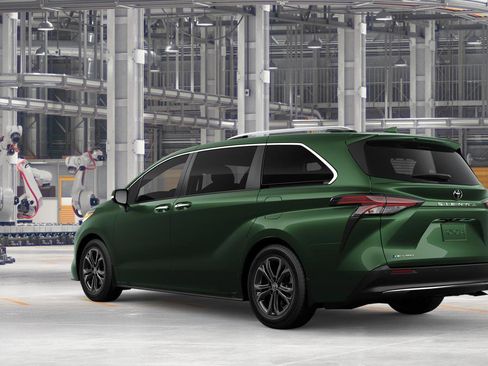 New 2026 Toyota Sienna Platinum AWD/4WD image 8