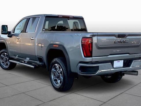 Used 2025 GMC Sierra 2500 SLT w/ SLT Convenience Package image 11