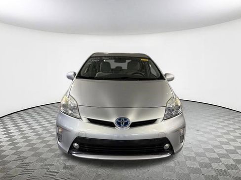 Used 2013 Toyota Prius Two image 2