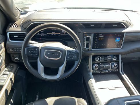 Used 2023 GMC Yukon Denali w/ LPO, Floor Liner Package image 13