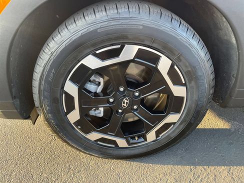 Used 2025 Hyundai Santa Fe SEL AWD/4WD image 33