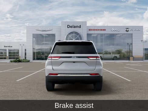 New 2026 Jeep Grand Cherokee Laredo X RWD image 8
