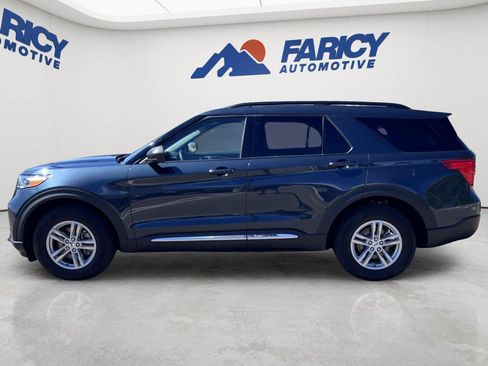 Used 2024 Ford Explorer XLT w/ Equipment Group 202A AWD/4WD image 8