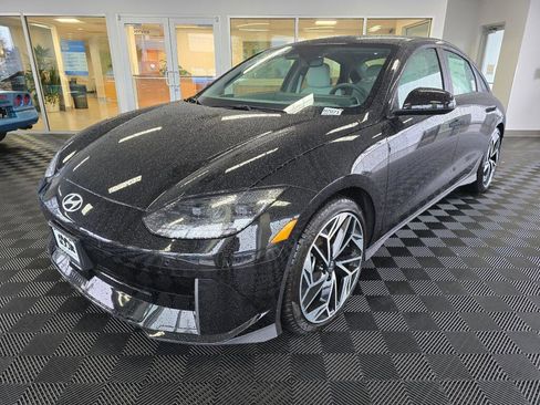 New 2025 Hyundai Ioniq 6 SEL image 8